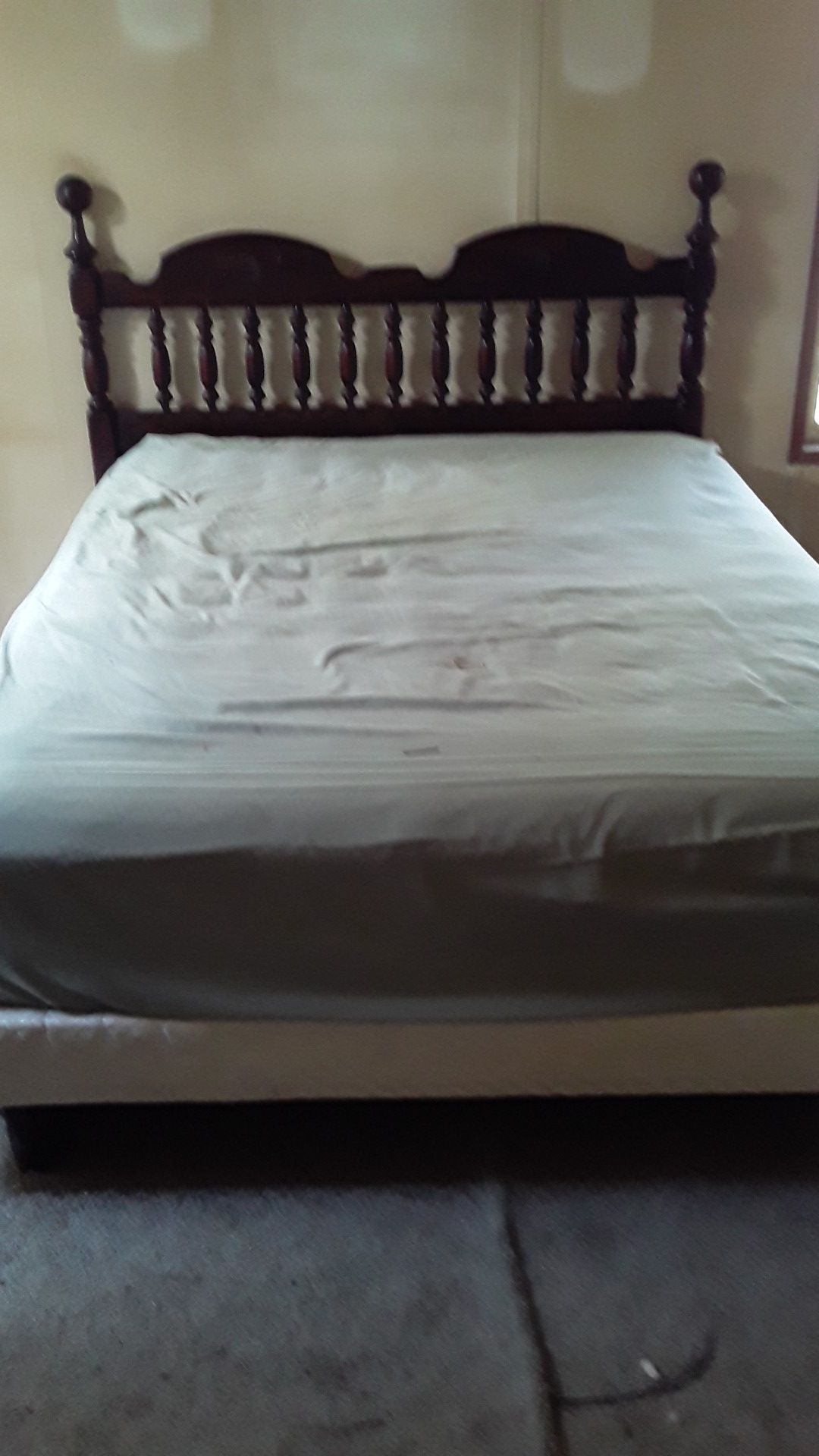 Bedroom set: Matress headboard with the mirror and dresser $200 OBO