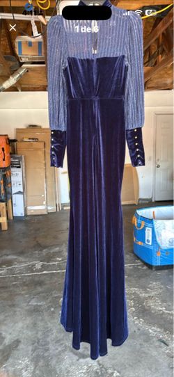 Navy Blue Velvet Long Sleeve Formal Gown