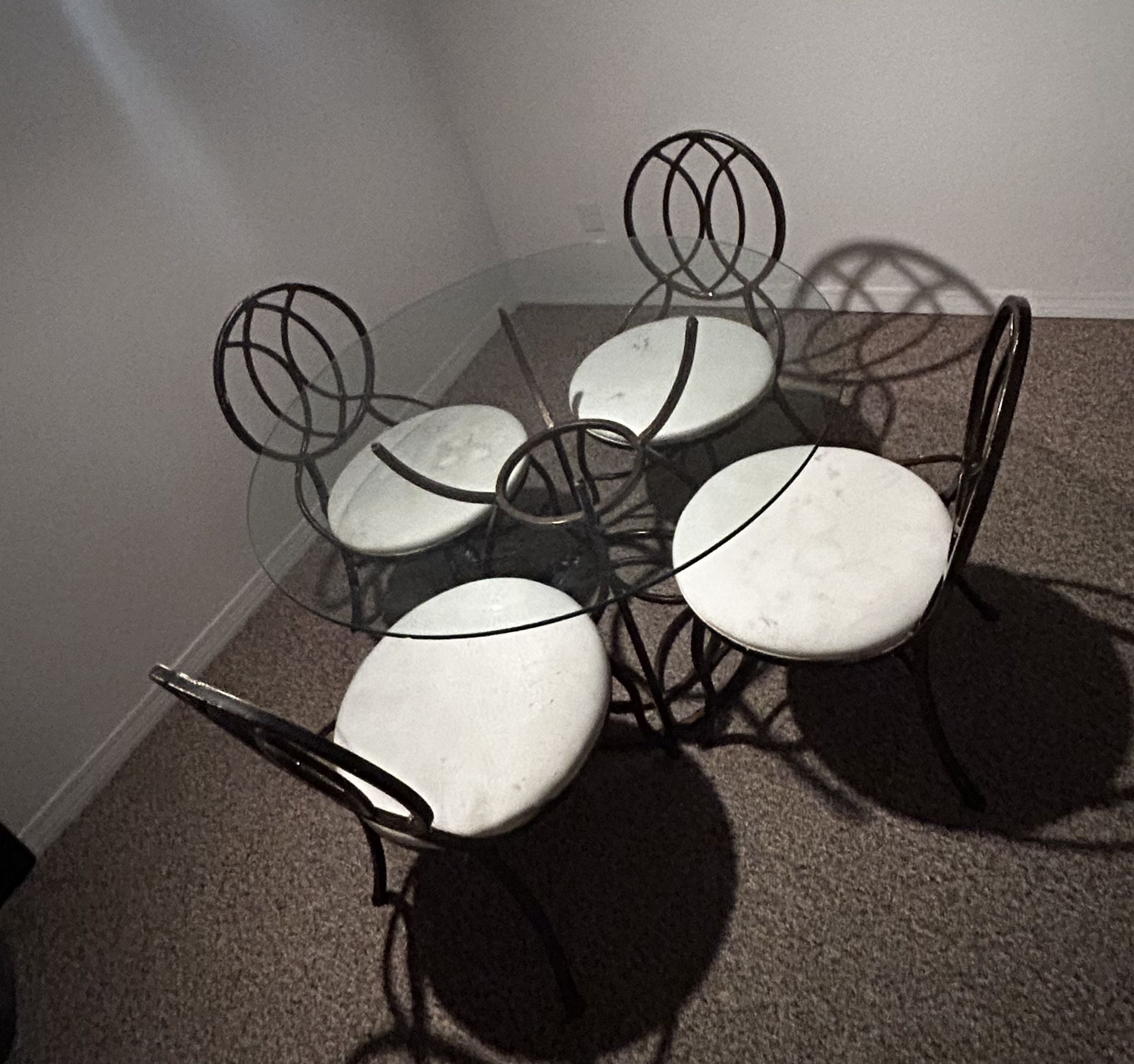 Round Dining Table