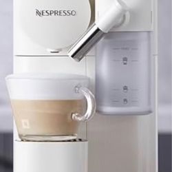 EUC Nespresso Lattissima One Silky White Espresso Machine by De'Longhi