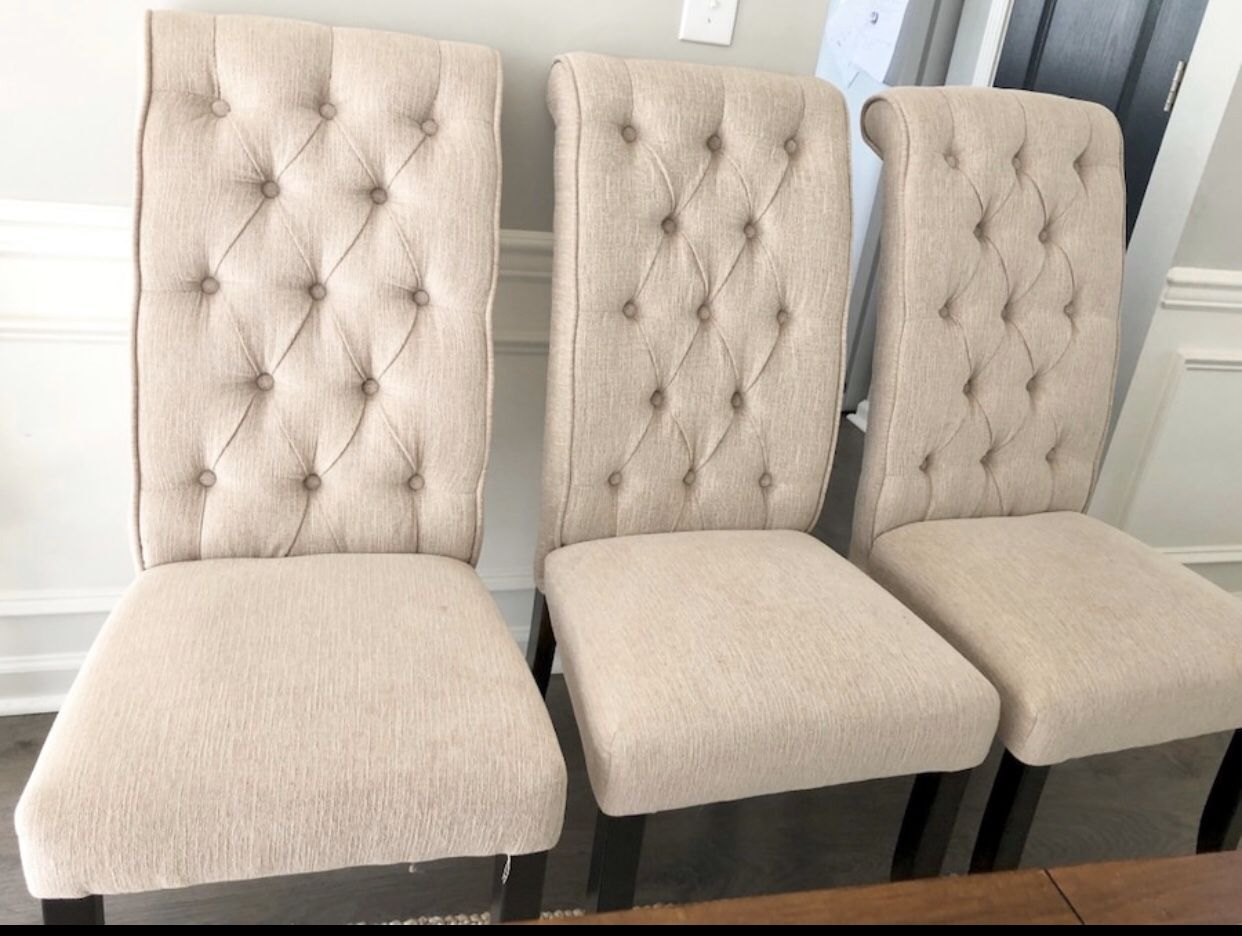 Tufted linen Dining chairs - set of 6