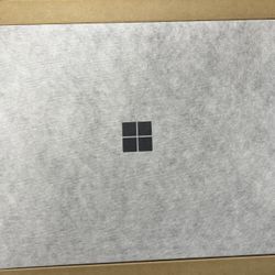 Microsoft surface Laptop 5 