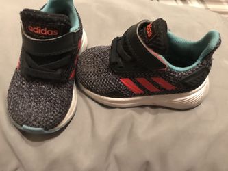 Size 4 adidas