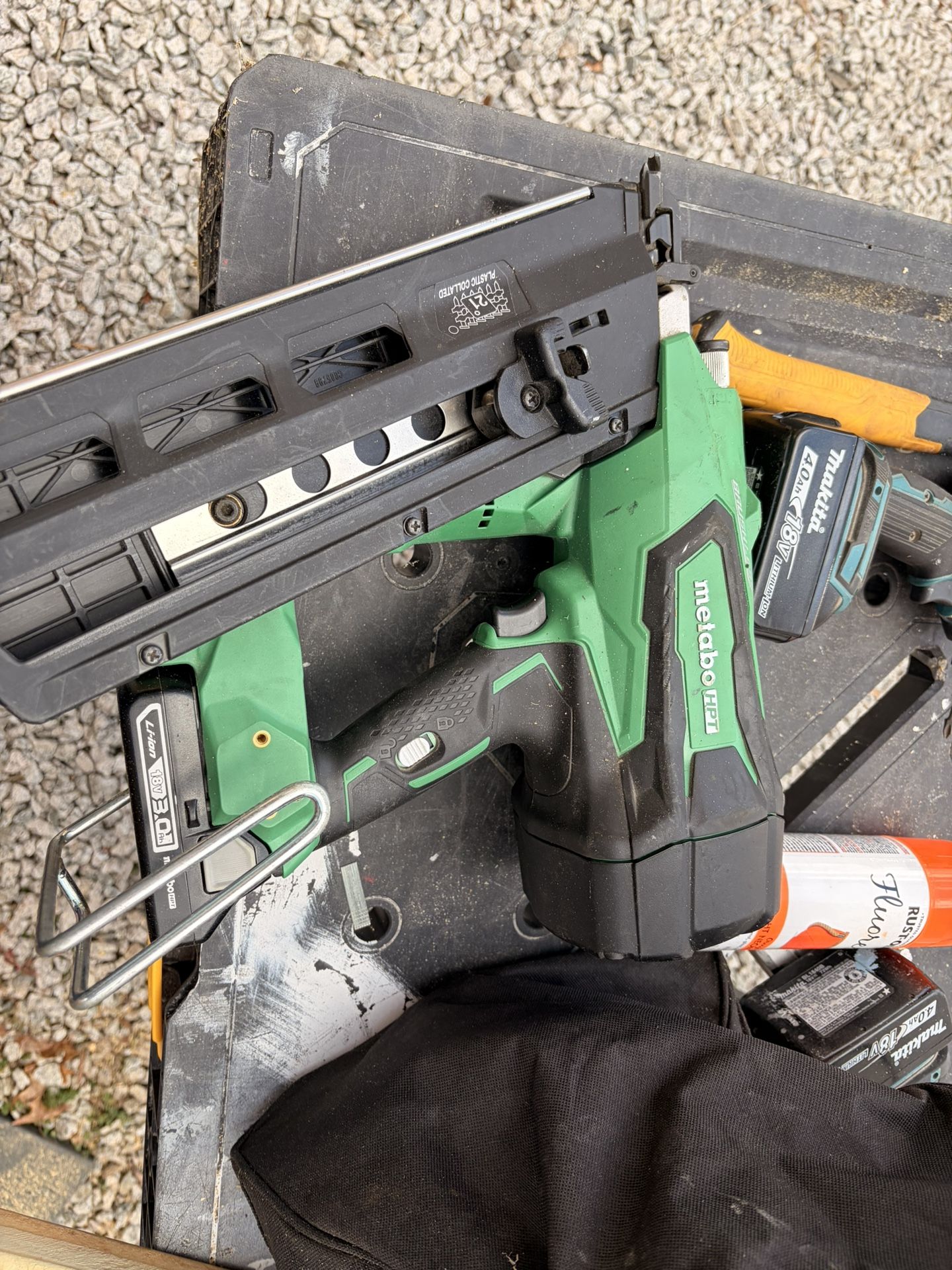Metabo 21 Degree Framing Nail Gun