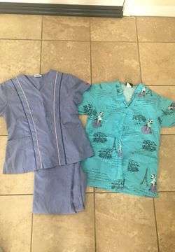 Scrub set size small