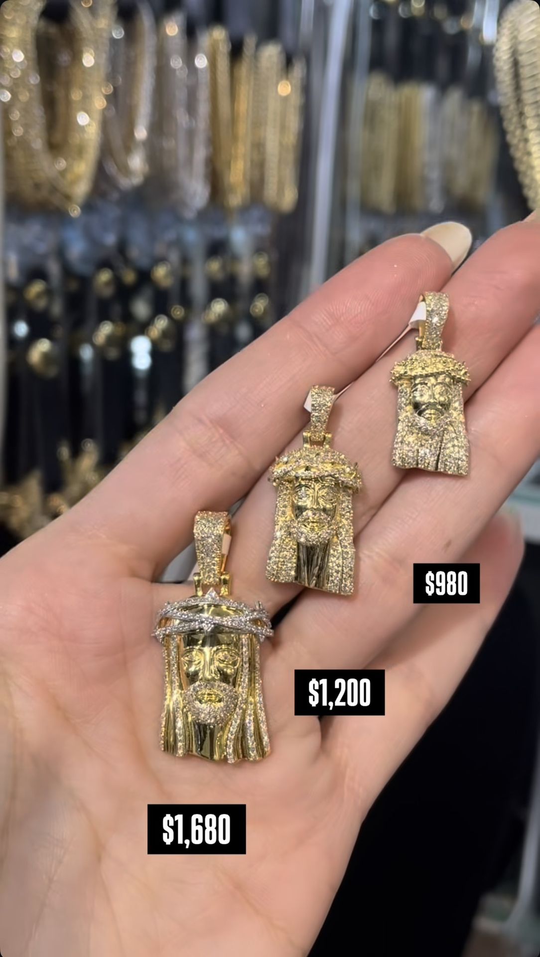 10K Natural Diamonds Jesus Face Pendant