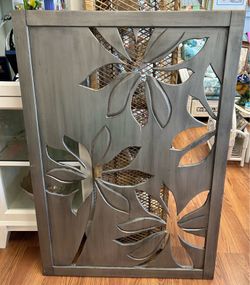 Gray Wood Floral Cut Out Wall Decor 28x40