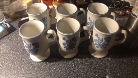 Vintage Pfaltzgraff Yorktowne Footed Coffee Mugs Set of 6.