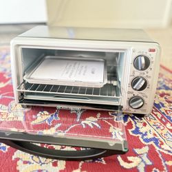 Microwave And Black Decker