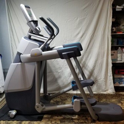 Used Precor AMT 885/883 with Open Stride and P80 Console