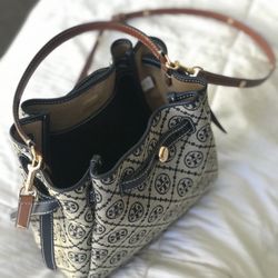 Tory Burch Over-the-Shoulder Bag
