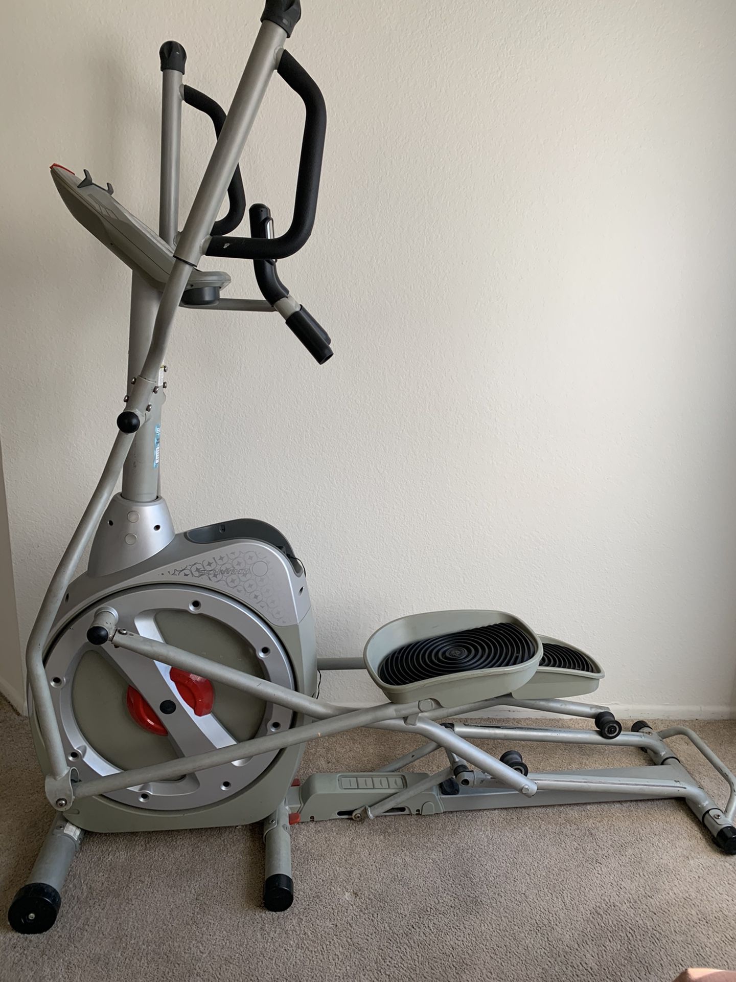 Schwinn 450 Elliptical for Sale in Newport Beach, CA OfferUp