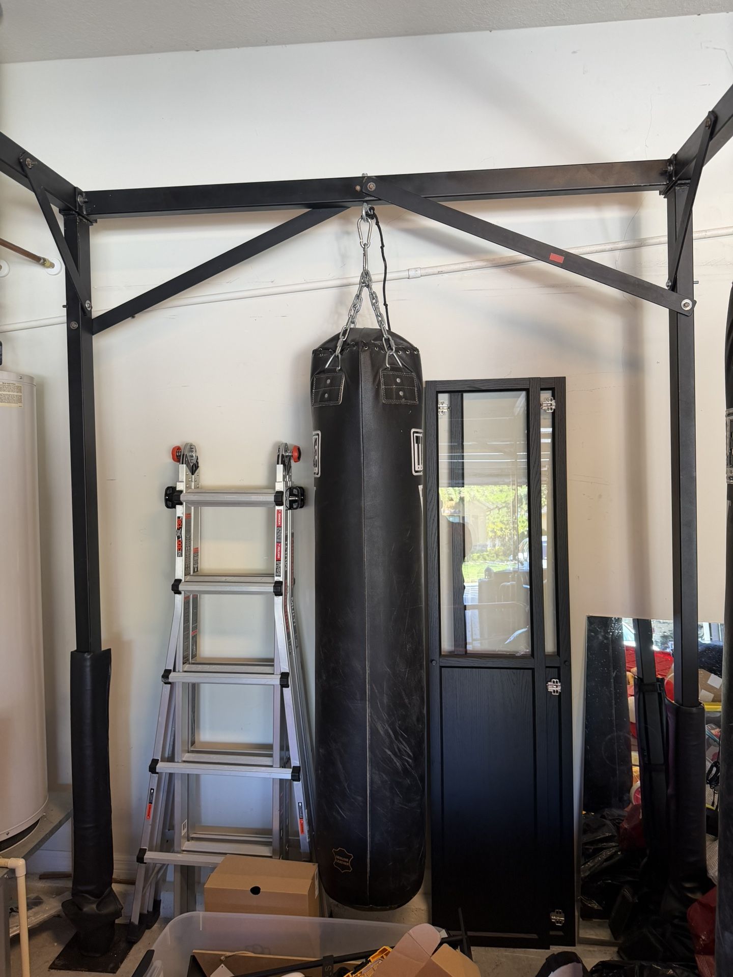 Boxing 8 Heavy Bag Holder Steel With Speed Bag