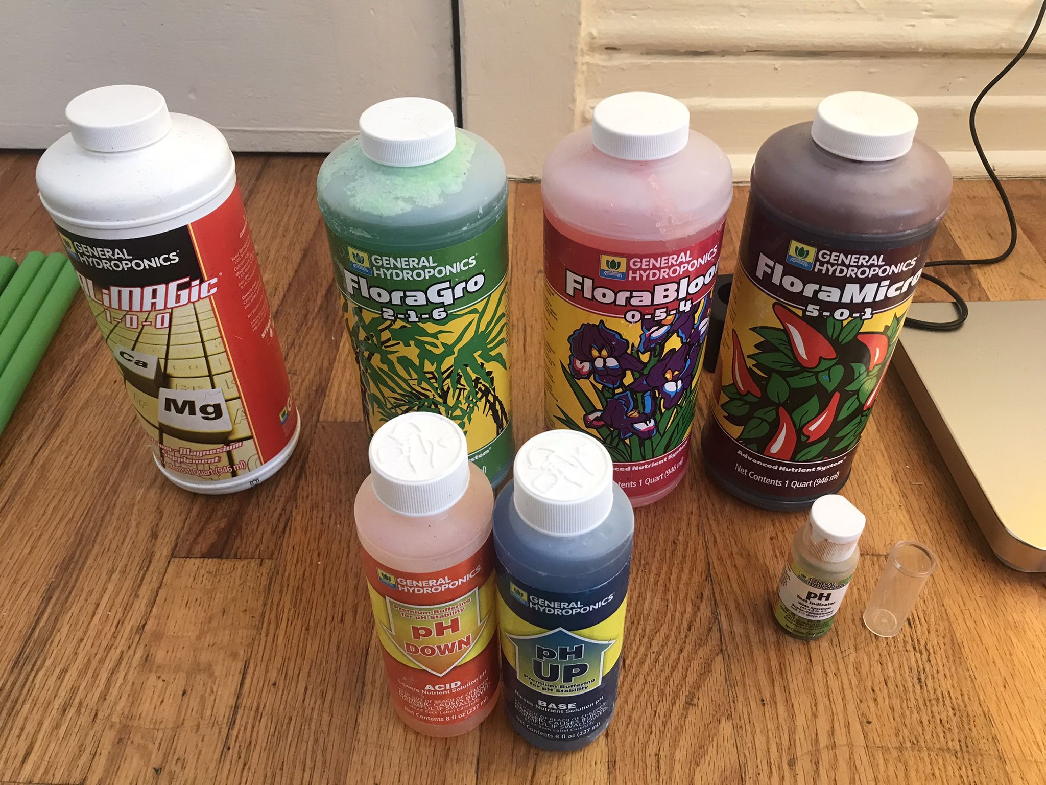 FloraTrio and CalMag- General Hydroponics - Plant Nutrients and pH Test Kit
