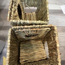 Large Grass Bunny House Woven Chew Toy