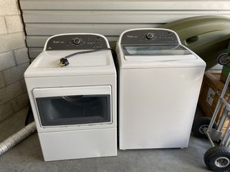 Washer And Dryer 