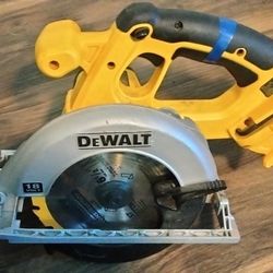 DeWalt Skill Saw