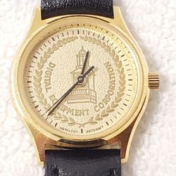 Vintage Hamilton Art Craft Women's Gold Plated Watch Seven Jewels Black Leather