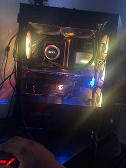 custom built gaming pc