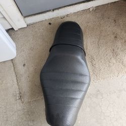 Sportster Seat 