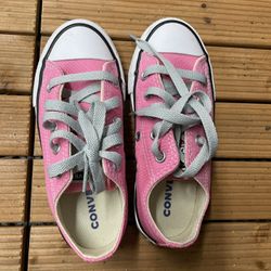 New Converse Shoes Sz. 11.5c