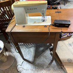 Vintage Singer Model 413
