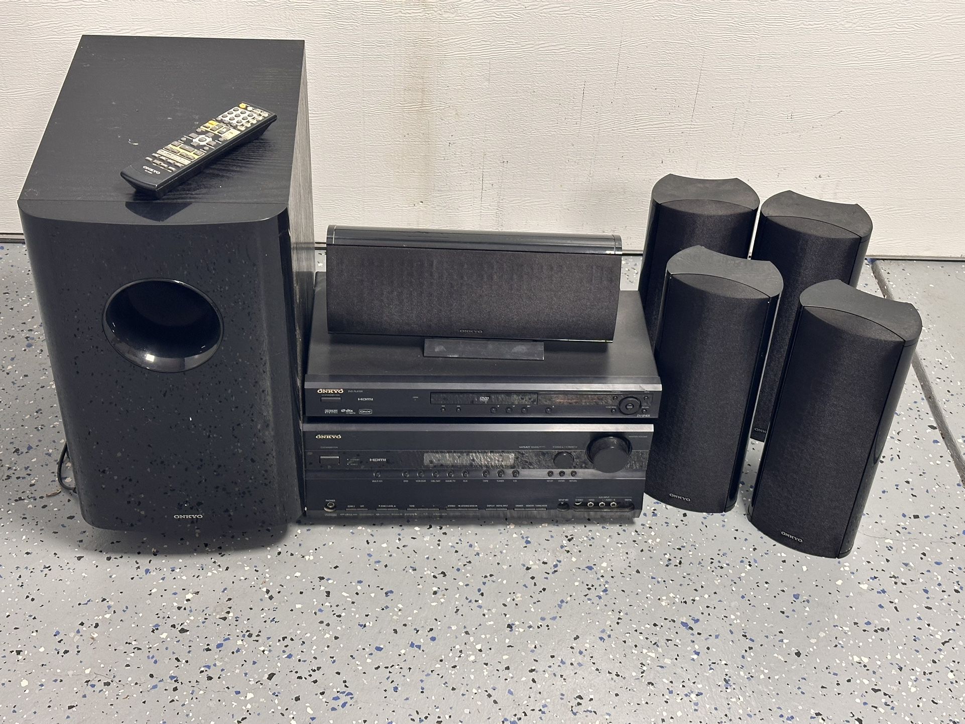 Onkyo 5.1 Home Theater System