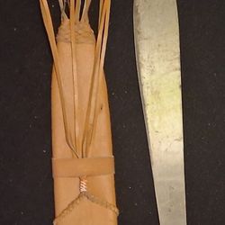 2Ft.  VINTAGE MACHETTE