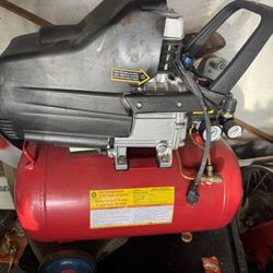 Central Pneumatic 10Gal. / 4HP Air Compressor