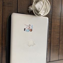 MacBook Version 10.13.6 Year 2011