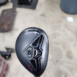 Cobra ONE Legth Dark Speed 4 HYBRID