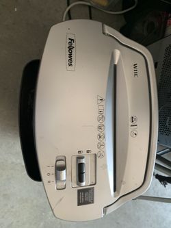Paper shrreder Fellowes