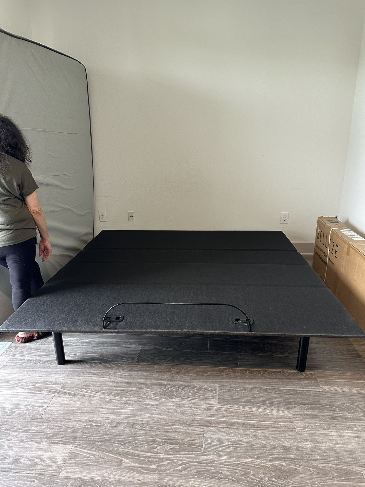 King Size Adjustable Base - Platform Bed frame