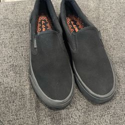 Men’s Black Lugz Slip-on Size 7