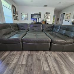 Leather Sectional Couch 