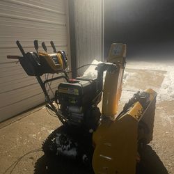 Cub Cadet 30’ 3 Stage Trac Where’s 