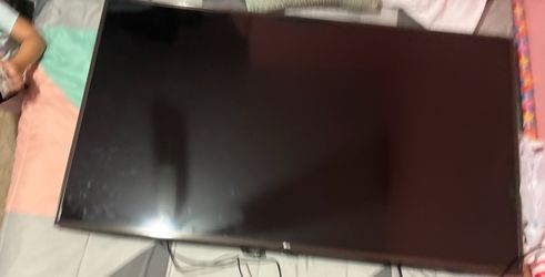 LG Flat Screen TV