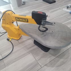 Dewalt Scroll Saw