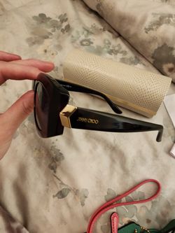 New AUTHENTIC JIMMY CHOO SUNGLASSES with Case And Cleaning Cloth****authentic