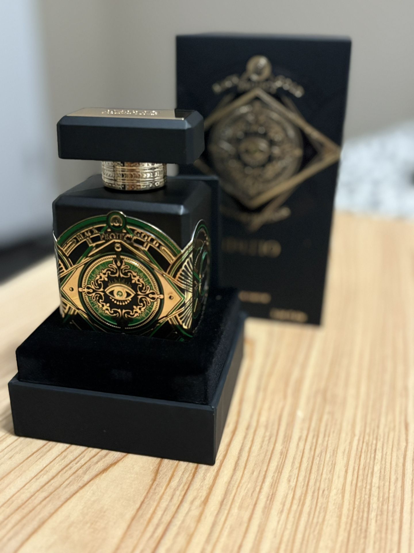 Initio OUD OF HAPPINESS