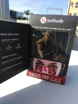 Water resistant headphones JBL sound