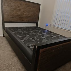 Queen Bed Frame 