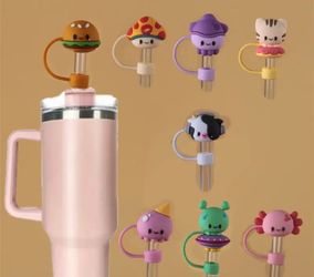 Straw caps for 30 and 40-oz tumblers