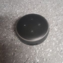 Like New Amazon Speaker Blck Gray 