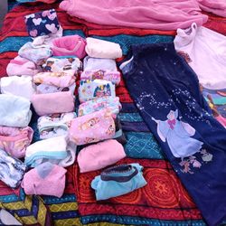 Girls Size 6 &Boys Size 6/8 Clothing 65$  OR BEST OFFER