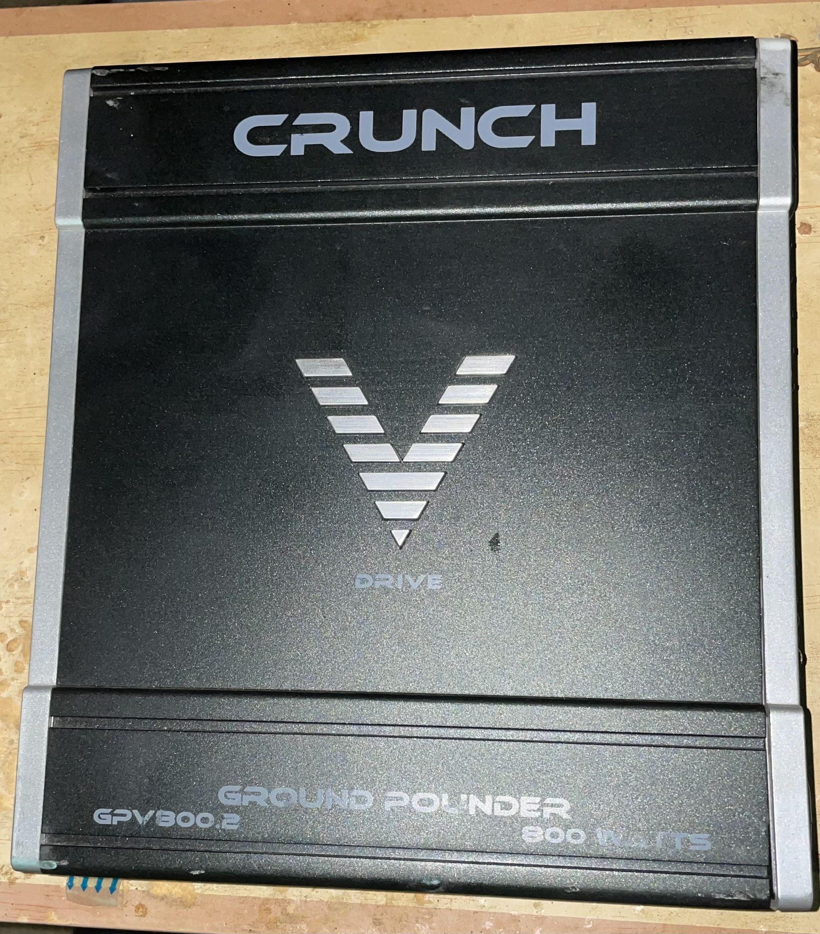 800 Watts Crunch Amp