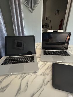 Mac laptops
