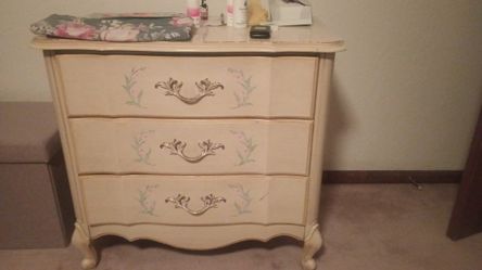 Night Stand in excellent condition