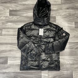 Moncler Maya Black Down Puffer Jacket Size Medium 
