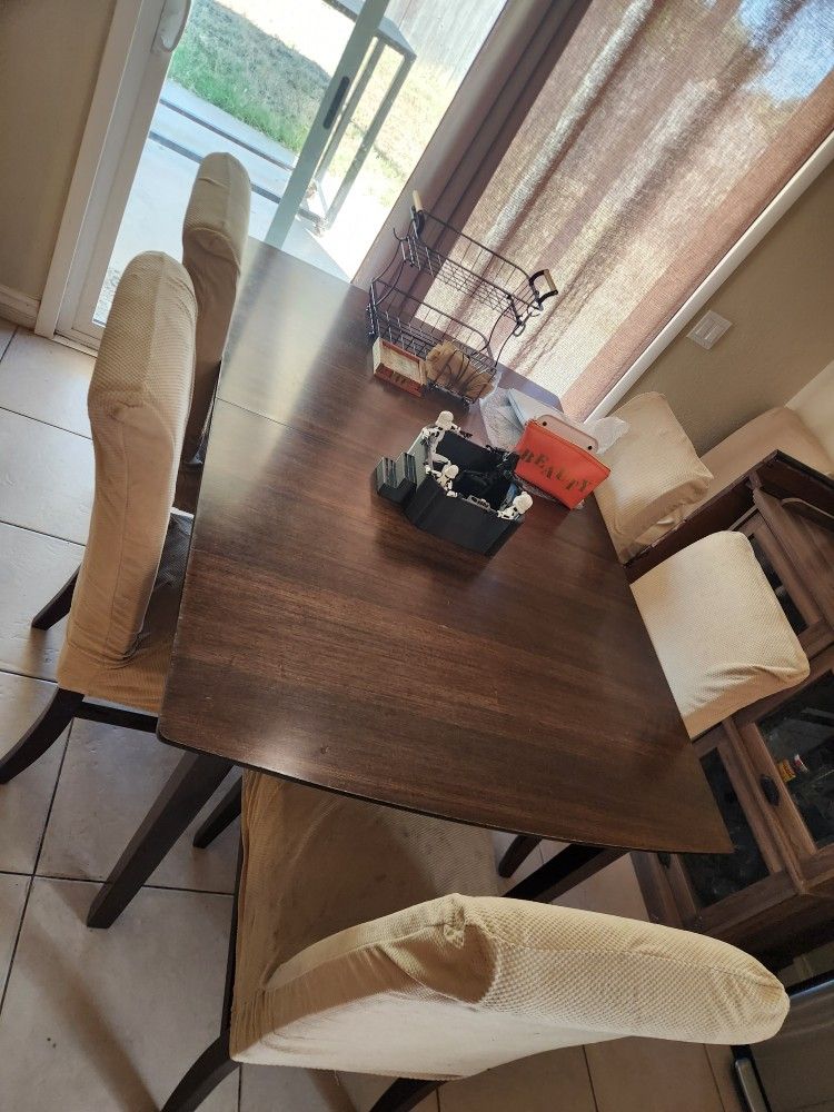 Cool Table